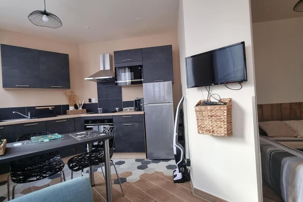 Studio Refait A Neuf Classe 3 Etoiles Châtel-Guyon Zewnętrze zdjęcie